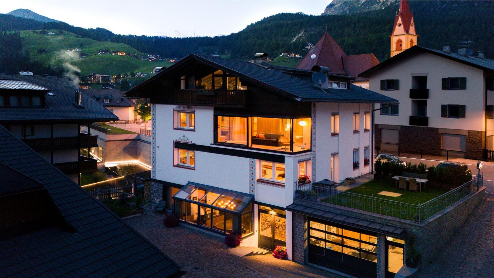 Artefugium Atelier Apartment Selva di Val Gardena Ngoại thất bức ảnh
